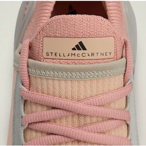 ADIDAS BY STELLA MCCARTNEY ULTRA BOOST DNA SIZE 7 NWT